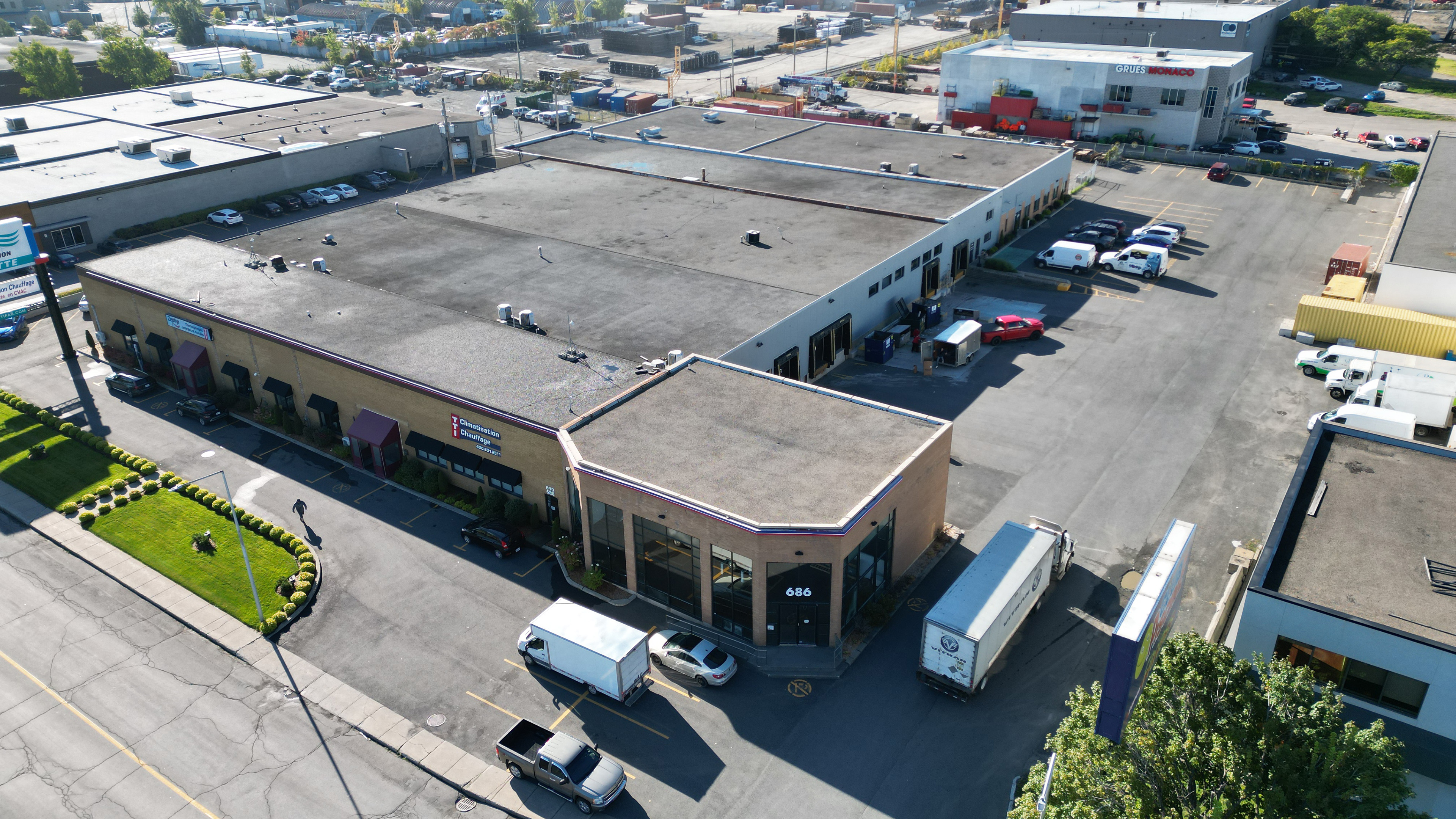 Centre de distribution à Longueuil